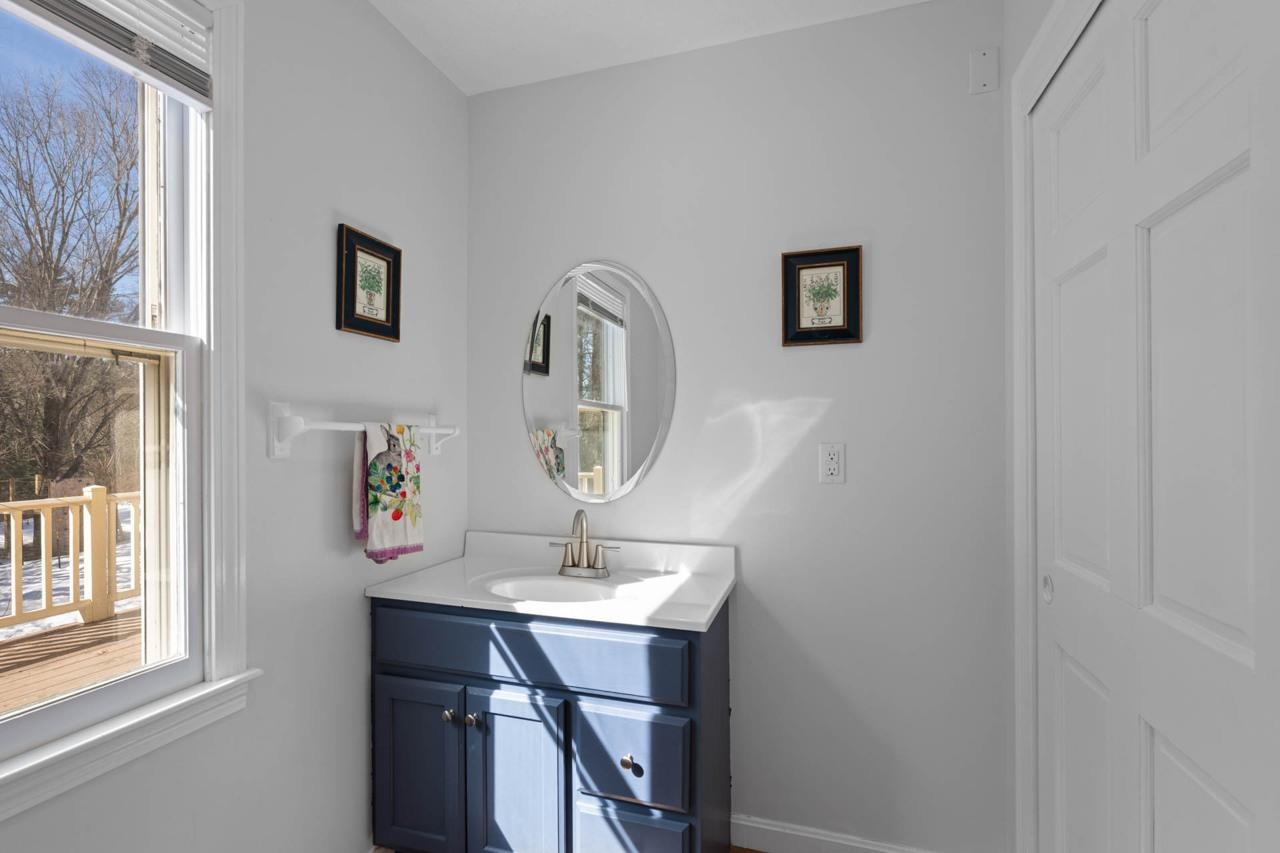 65 Kendall Hill Road Mont Vernon, NH 03057 - Photo 7 of 45