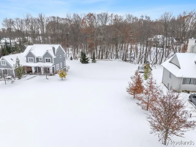 $450,000 | 3769 Lake Birch Street Northeast, Grand Rapids, MI 49525