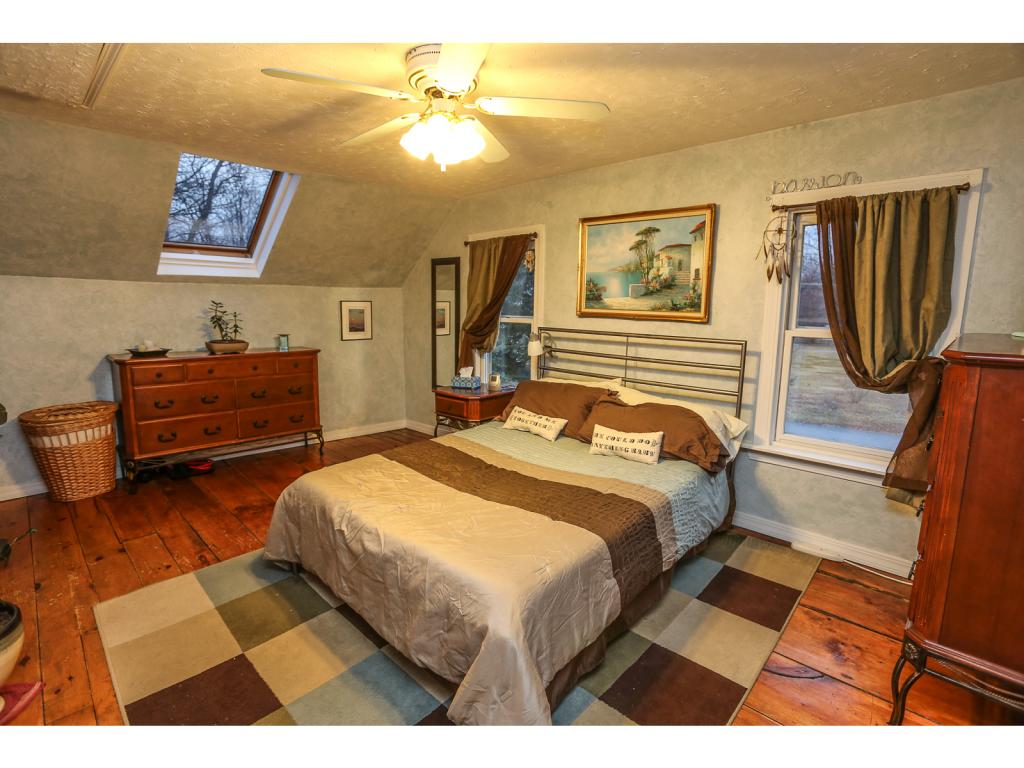 75 Souhegan Street Amherst, NH 03031 - Photo 14 of 26