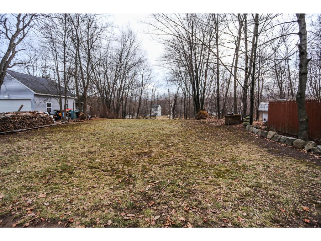 75 Souhegan Street Amherst, NH 03031 - Photo 24 of 26