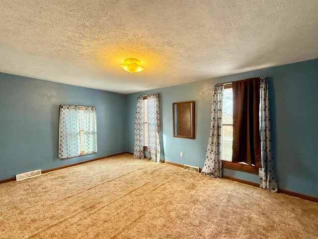 $600,000 | 12138 East L J Townline Road, Whitewater, WI 53190