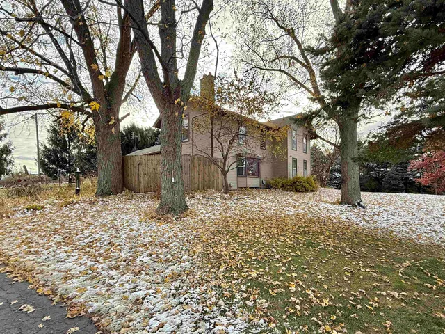 $600,000 | 12138 East L J Townline Road, Whitewater, WI 53190