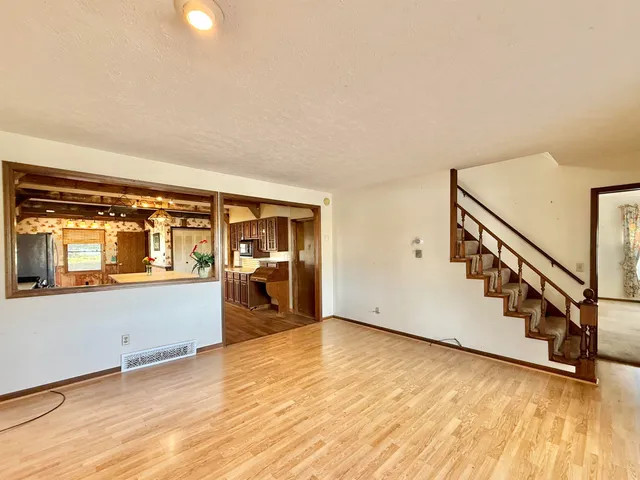 $600,000 | 12138 East L J Townline Road, Whitewater, WI 53190