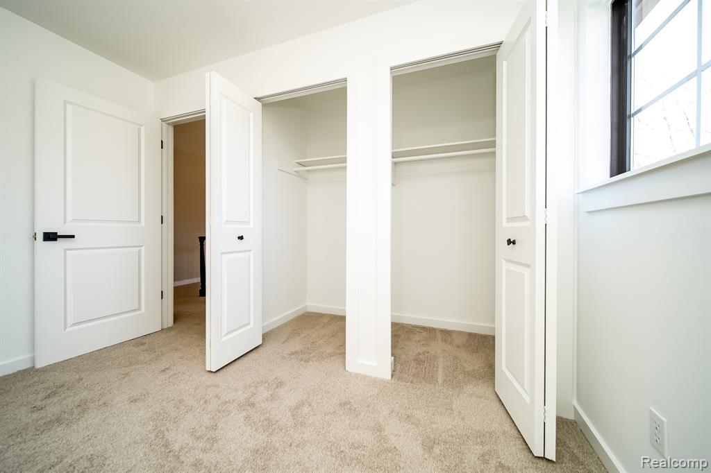 2729 Powderhorn Ridge Road Rochester, MI 48309 - Photo 70 of 95
