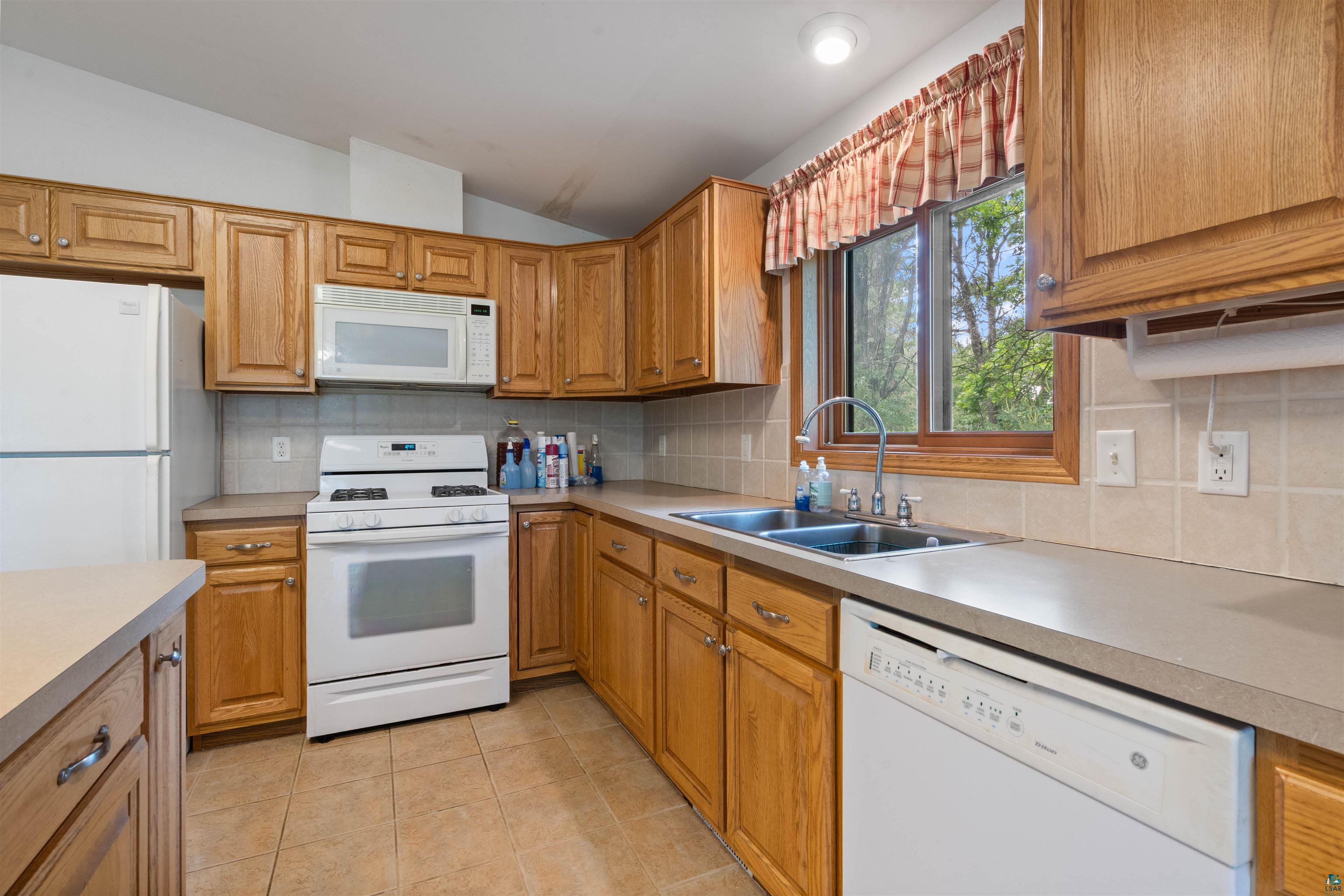 16189 South Gram Road Wascott, WI 54838 - Photo 10 of 40