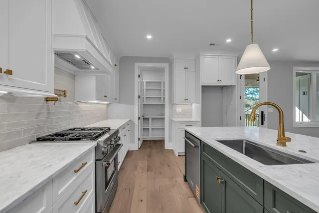 $924,900 | 1373 London Wds Way, Unit 18, Apison, TN 37302