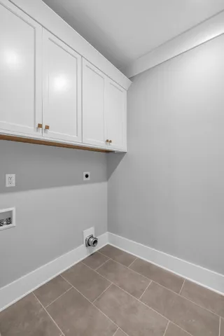 $924,900 | 1373 London Wds Way, Unit 18, Apison, TN 37302