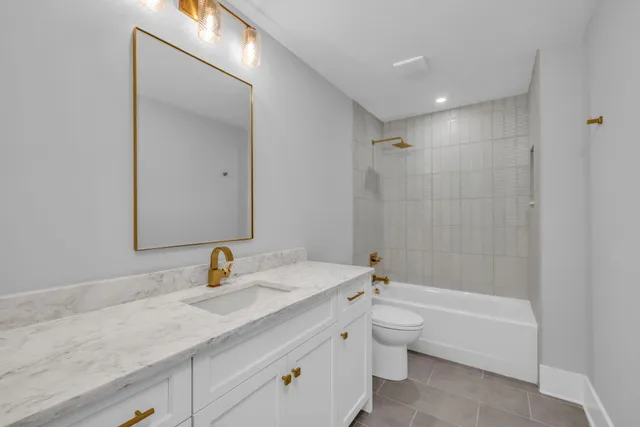 $924,900 | 1373 London Wds Way, Unit 18, Apison, TN 37302