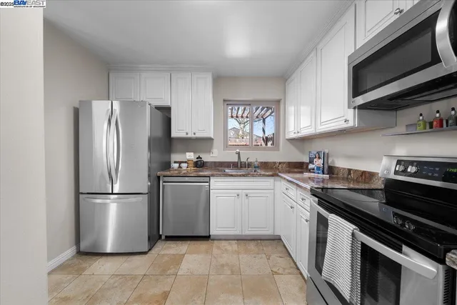 $725,000 | 427 Chalda Way, Moraga, CA 94556