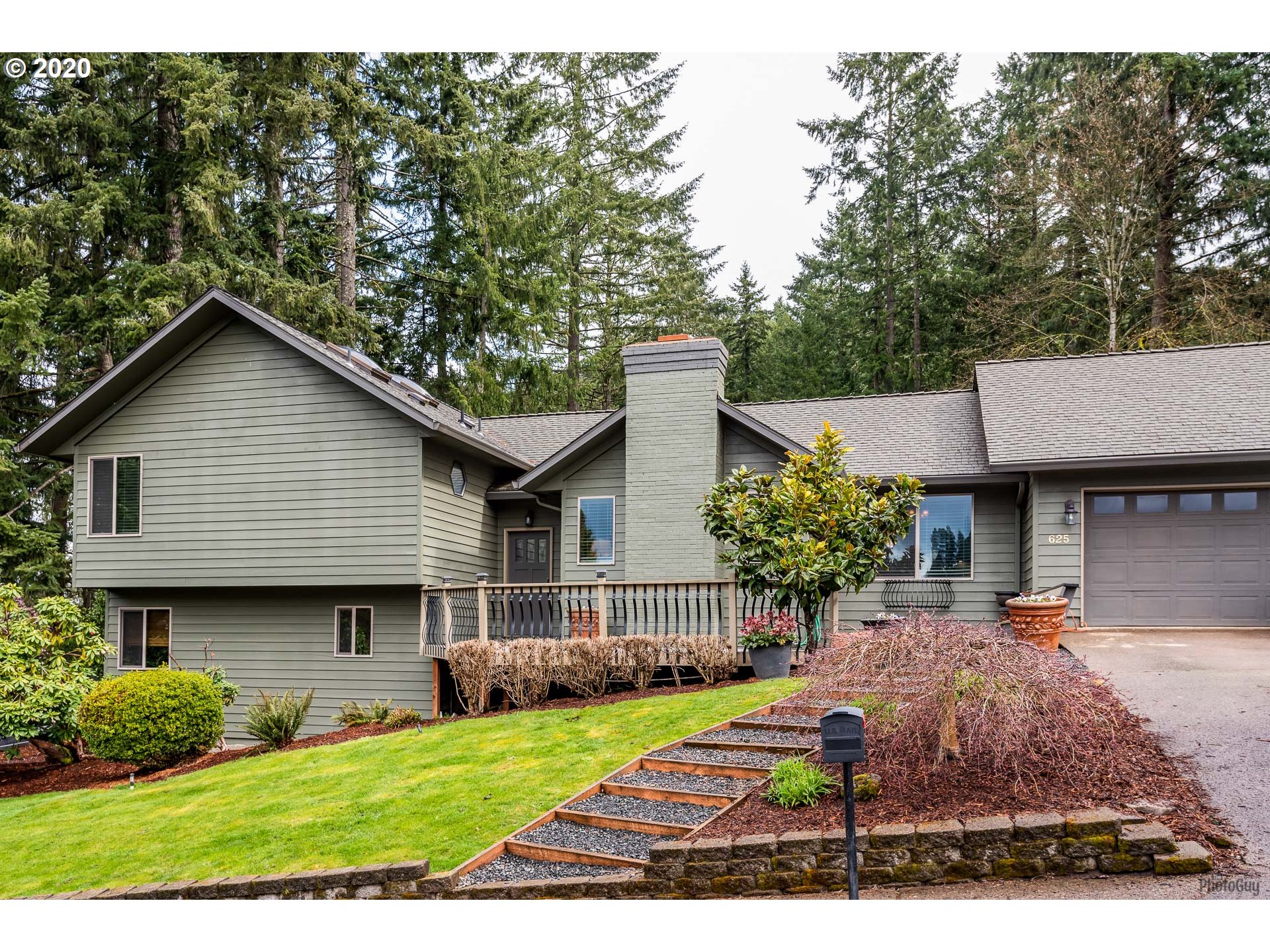625 South 72nd Street Springfield, OR 97478 - Photo 1 of 32