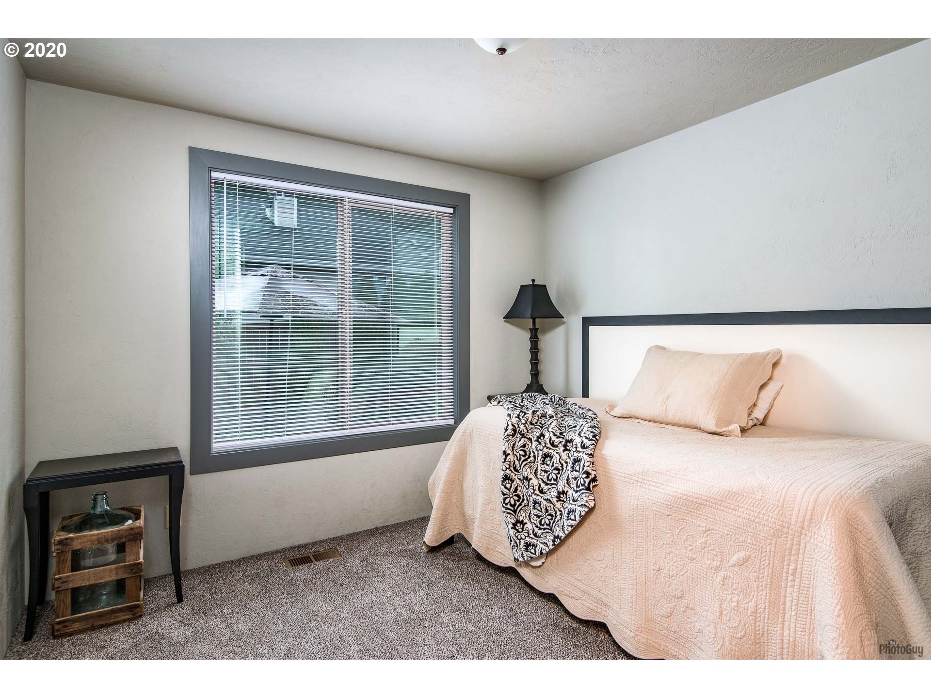 625 South 72nd Street Springfield, OR 97478 - Photo 20 of 32