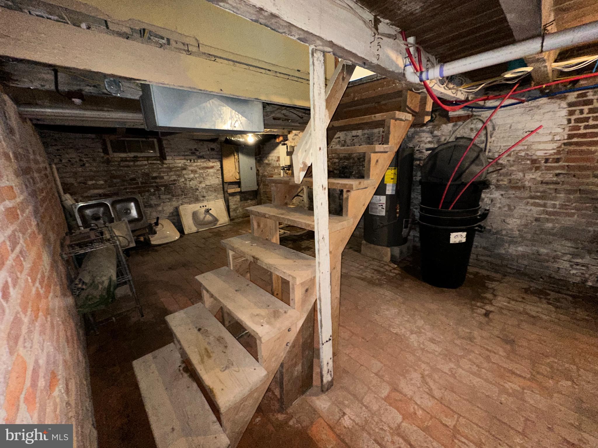 39 Yorke Street Salem, NJ 08079 - Photo 70 of 88 a view of entryway