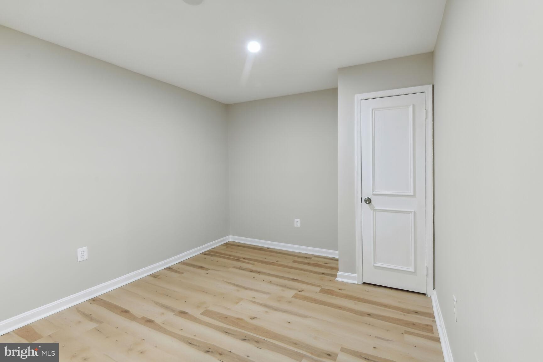 327-329 8th Street Northeast, Unit 3 Washington, DC 20002 - Photo 19 of 28