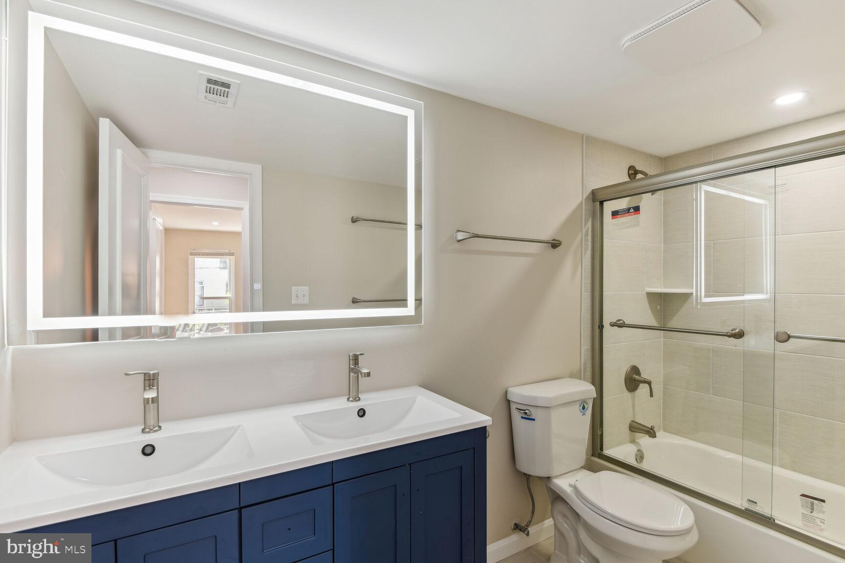 327-329 8th Street Northeast, Unit 3 Washington, DC 20002 - Photo 22 of 28