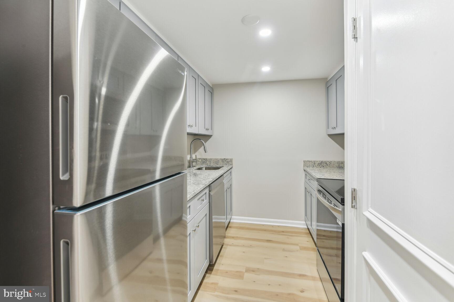 327-329 8th Street Northeast, Unit 3 Washington, DC 20002 - Photo 4 of 28