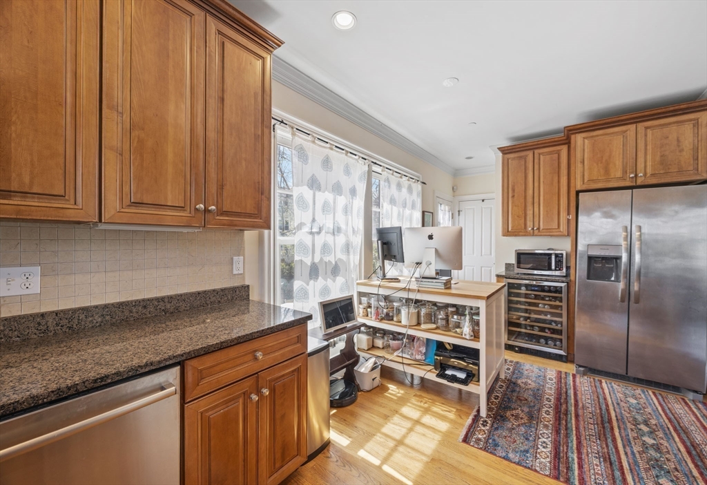 2 Benton Road, Unit 1 Somerville, MA 02143 - Photo 11 of 35