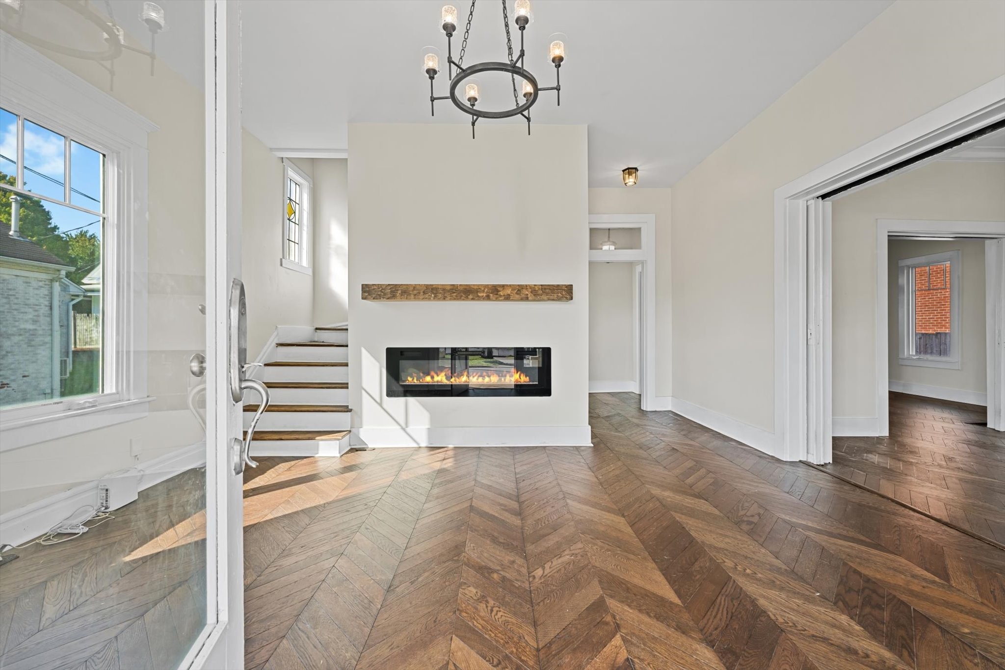 409 North Oak Street Springfield, TN 37172 - Photo 6 of 32 a view of an entryway with wooden floor