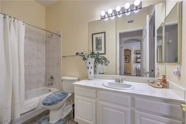 $315,000 | 225 Bighorn Drive, Unit 5, Boulder City, NV 89005