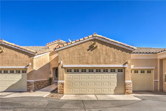$315,000 | 225 Bighorn Drive, Unit 5, Boulder City, NV 89005