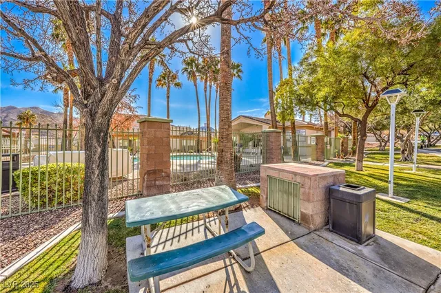 $315,000 | 225 Bighorn Drive, Unit 5, Boulder City, NV 89005