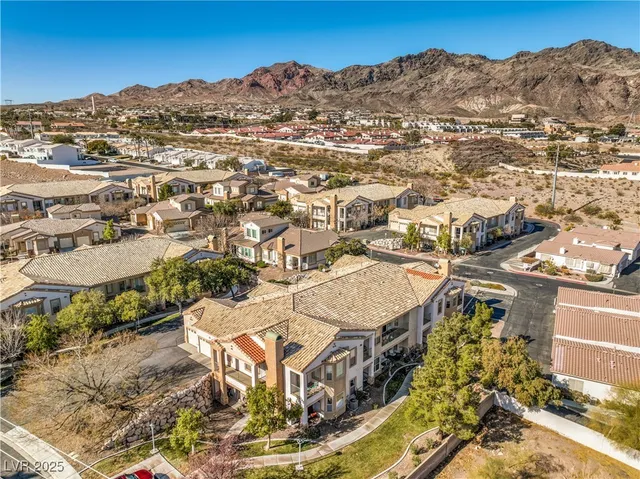 $315,000 | 225 Bighorn Drive, Unit 5, Boulder City, NV 89005