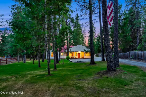$625,000 | 470 Diamond Heights Road, Oldtown, ID 83822