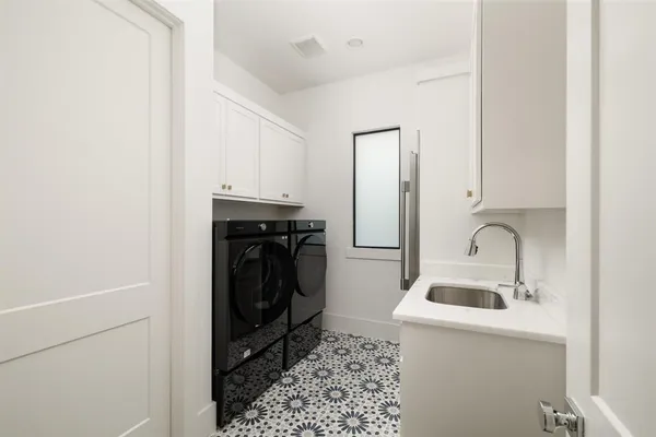 $2,220,000 | 5019 Lark Lane, Dallas, TX 75209