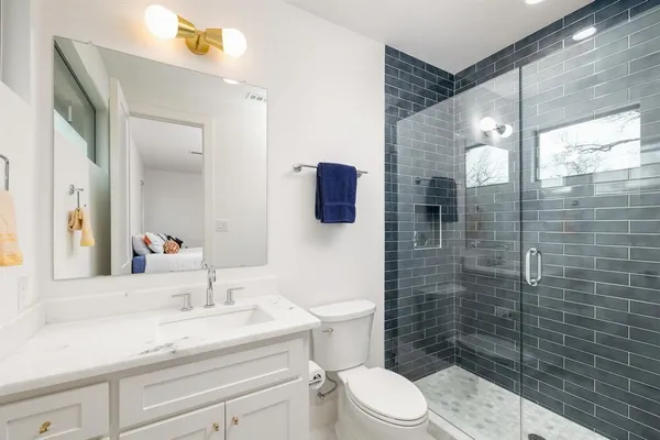 $2,220,000 | 5019 Lark Lane, Dallas, TX 75209