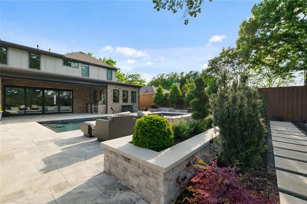 $2,220,000 | 5019 Lark Lane, Dallas, TX 75209