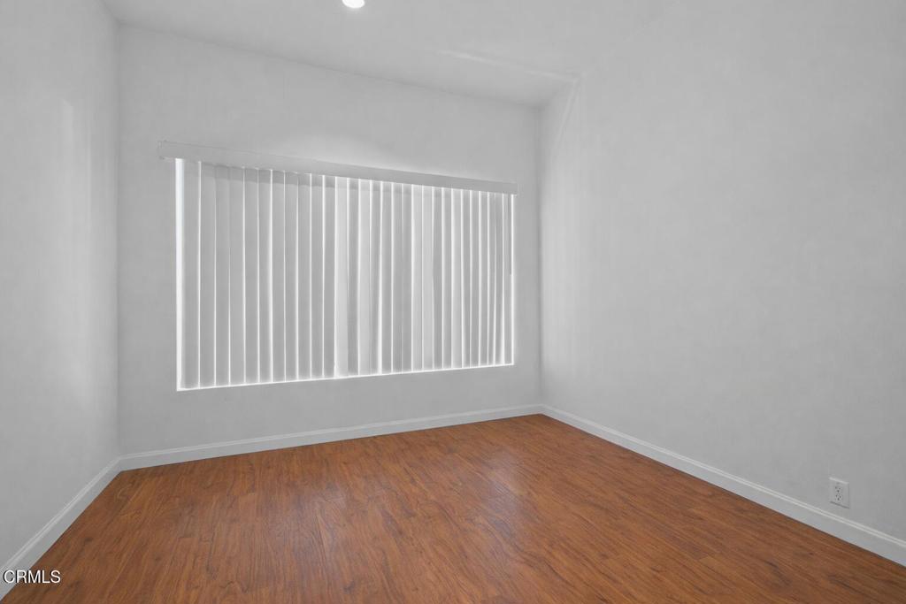 561 East Telegraph Road Fillmore, CA 93015 - Photo 9 of 29 Bedroom kids keep