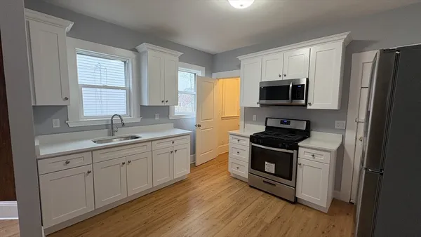 $2,995 | 190 Sheridan Avenue, Unit 1, Medford, MA 02155