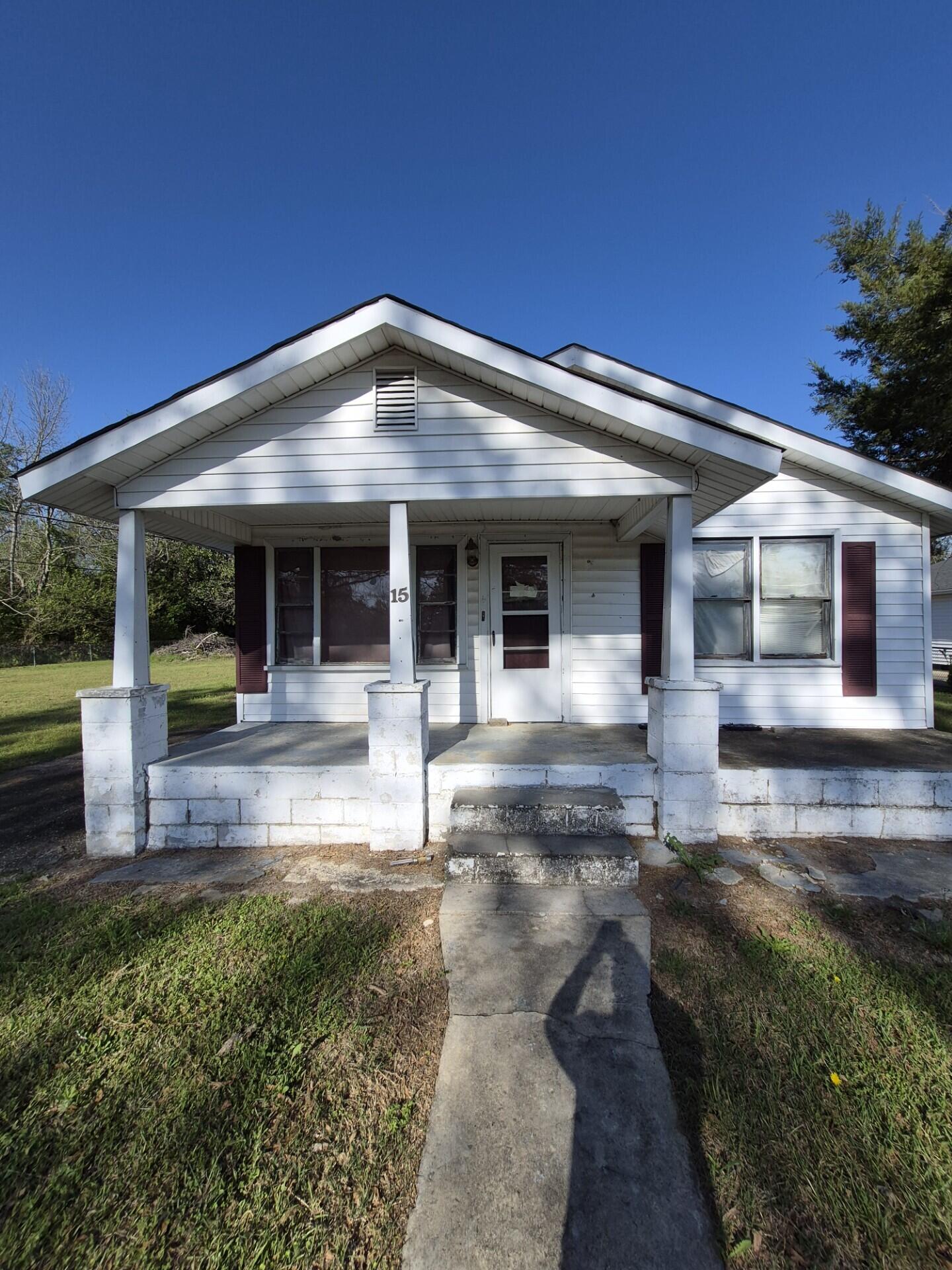 15 Liberty Street Mayesville, SC 29104 - Photo 4 of 10