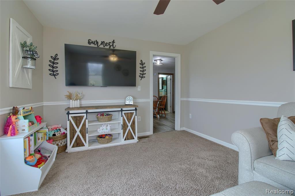 13974 Carleton West Road Carleton, MI 48117 - Photo 7 of 64