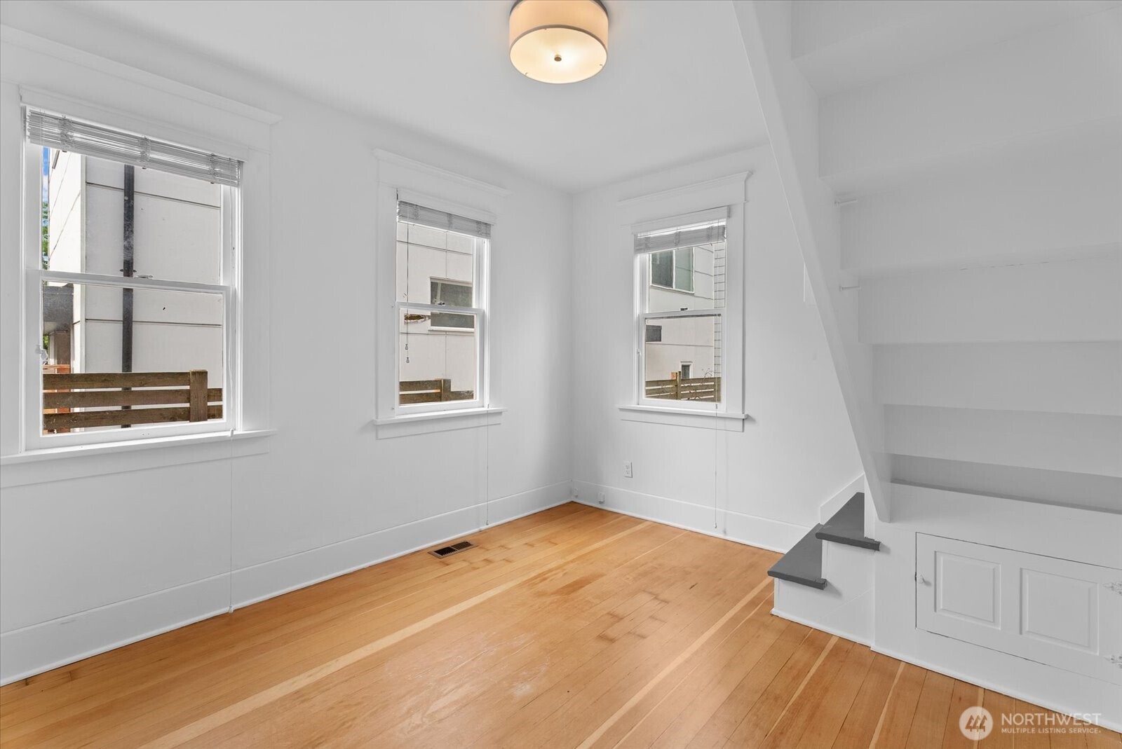 2609 Southwest Adams Street, Unit B Seattle, WA 98126 - Photo 11 of 21