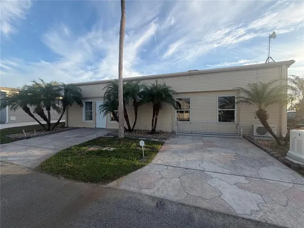 $55,000 | 5209 4th B Street East, Bradenton, FL 34203