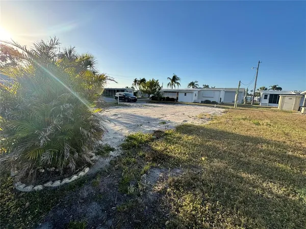 $55,000 | 5209 4th B Street East, Bradenton, FL 34203
