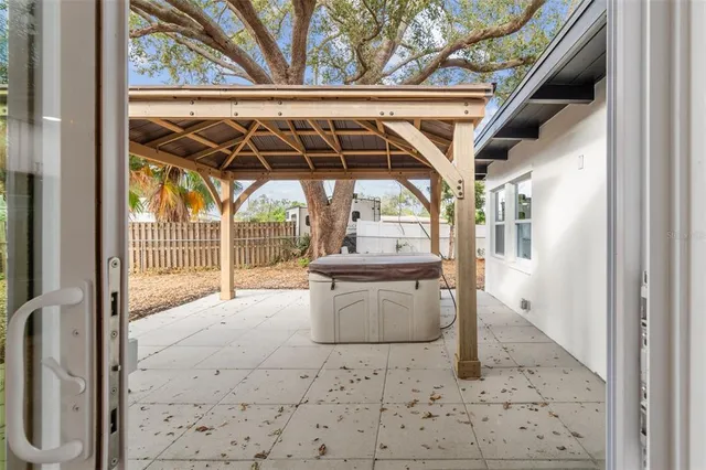 $489,900 | 1530 Erin Lane, Clearwater, FL 33755