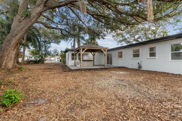 $489,900 | 1530 Erin Lane, Clearwater, FL 33755