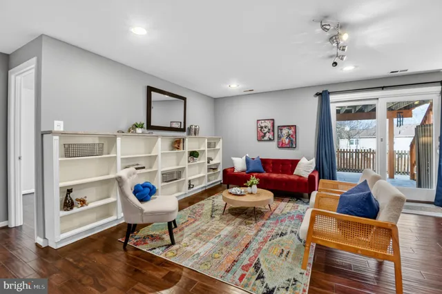 $755,000 | 1645 Nordic Hill Circle, Silver Spring, MD 20906