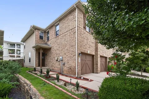 $420,000 | 2240 Oklahoma Avenue, Plano, TX 75074