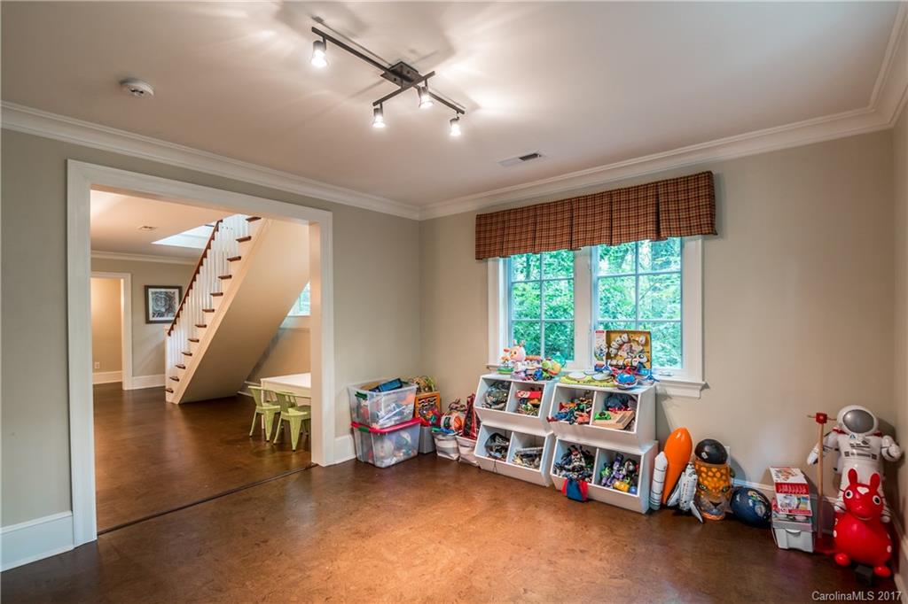 2141 Sagamore Road Charlotte, NC 28209 - Photo 13 of 24