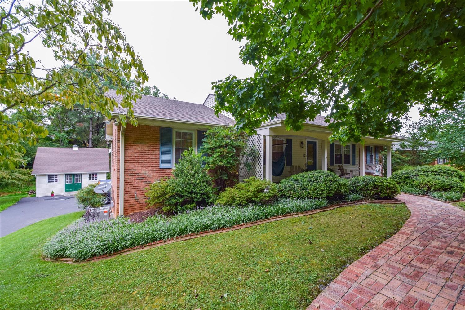 5427 Grandin Rd Extension Roanoke, VA 24018 - Photo 22 of 31 01-5427 Grandin-1