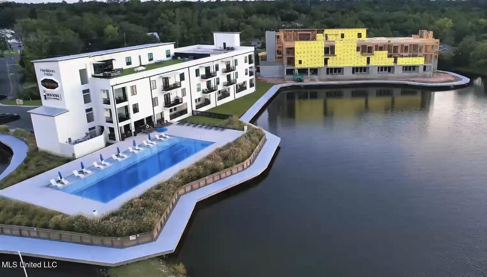 1302 Magnolia Street, Unit B103 Gulfport, MS 39507 - Photo 8 of 15 IMG_2016