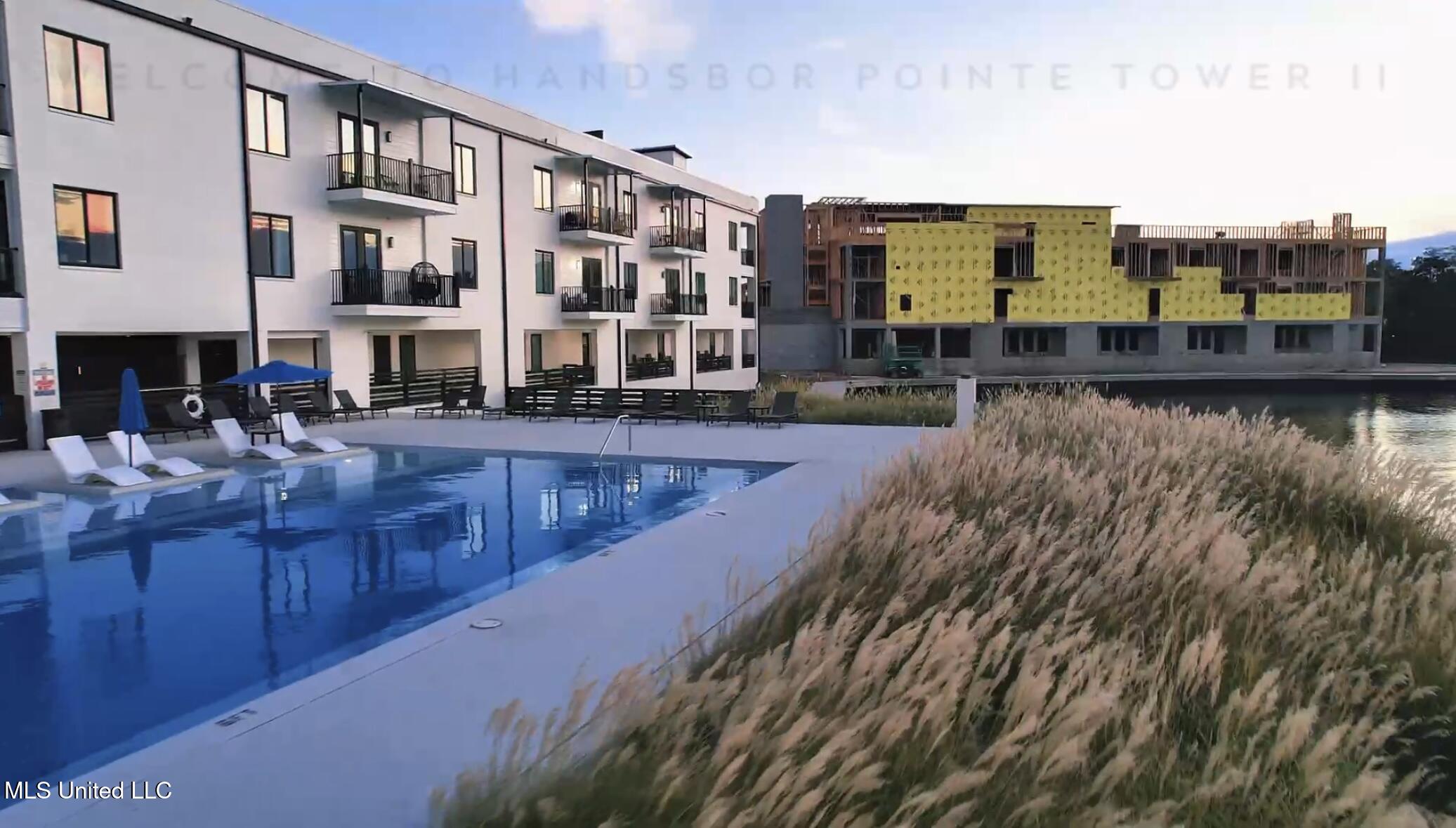 1302 Magnolia Street, Unit B103 Gulfport, MS 39507 - Photo 9 of 15 IMG_2023