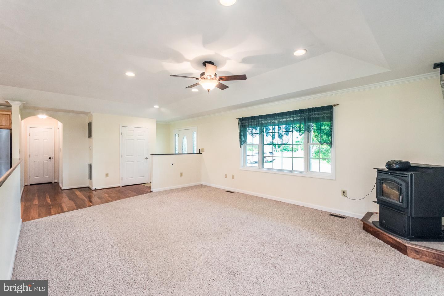 72 Hinton Ridge Lane Kearneysville, WV 25430 - Photo 16 of 40 Gallery Image 16