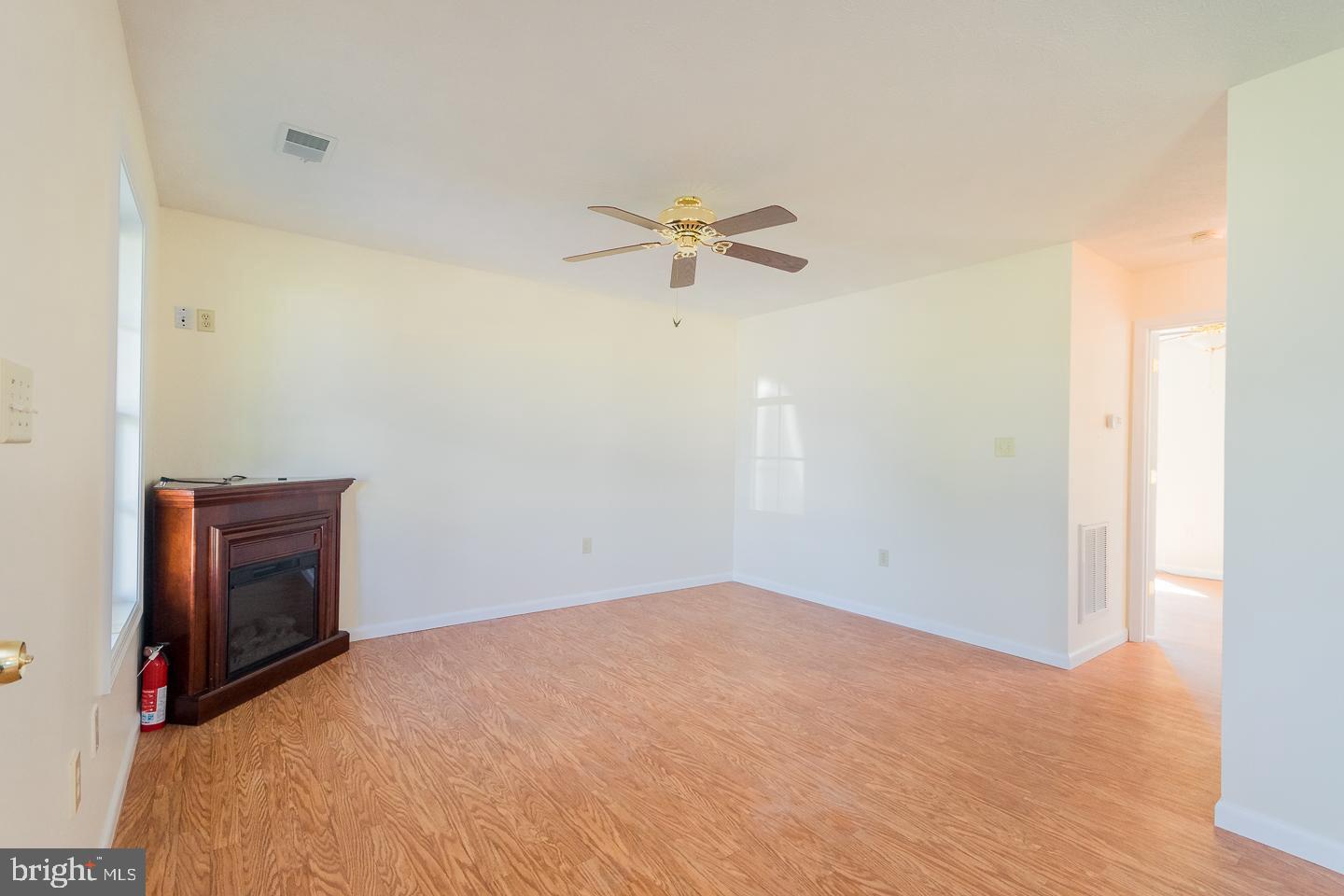 72 Hinton Ridge Lane Kearneysville, WV 25430 - Photo 24 of 40 Living room in In-law suite