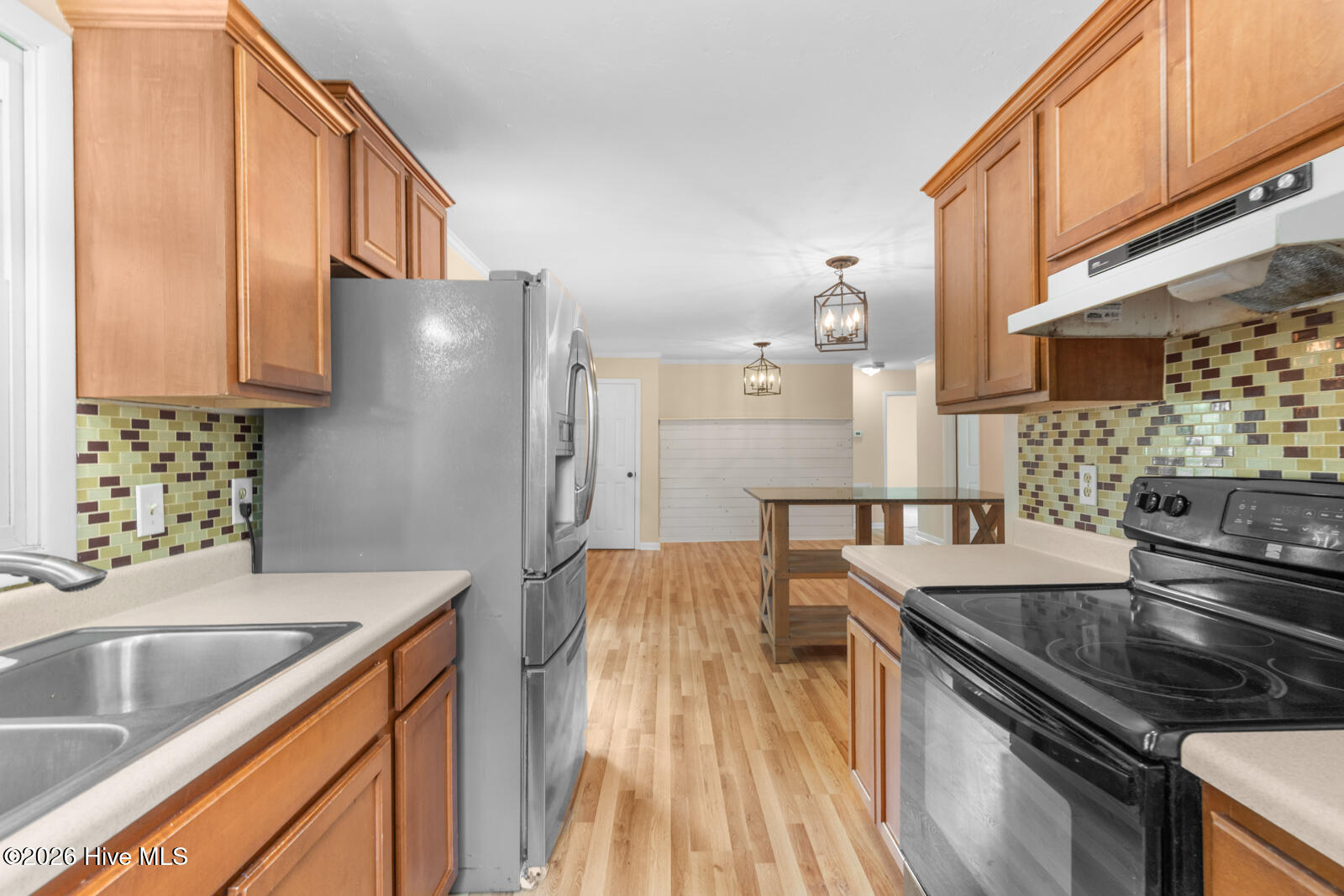 302 Cardinal Road Jacksonville, NC 28546 - Photo 11 of 27 Gallery Image 11