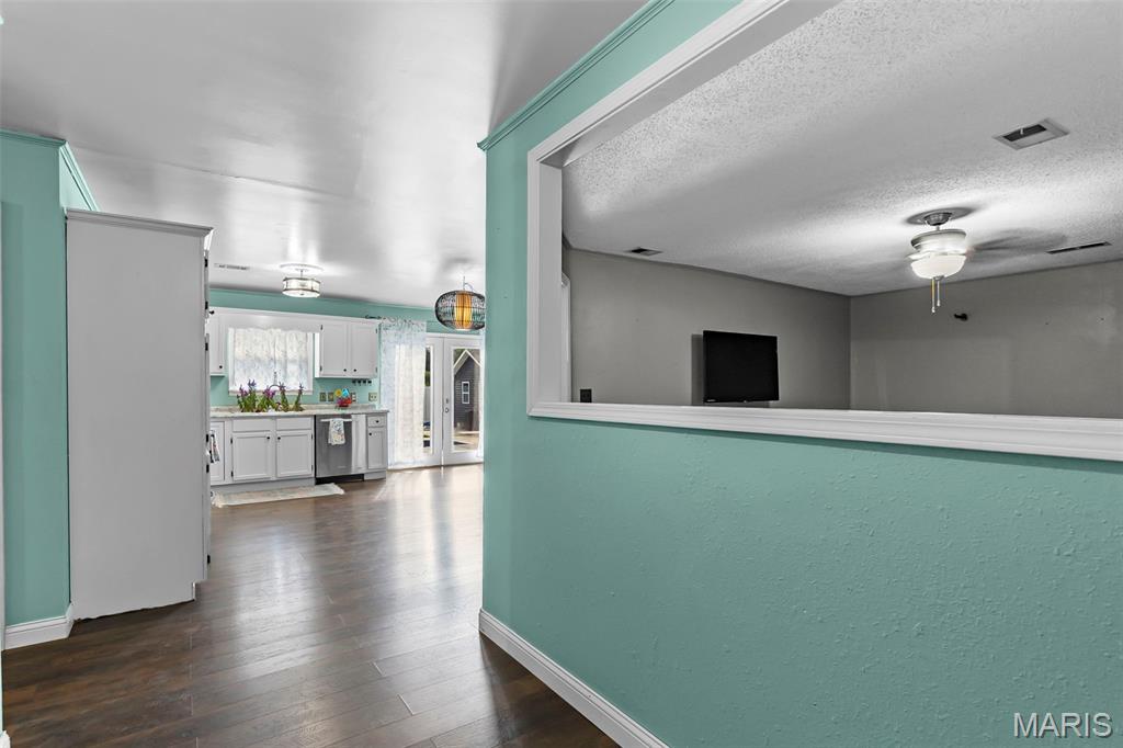 920 Starnes Street Kennett, MO 63857 - Photo 6 of 32