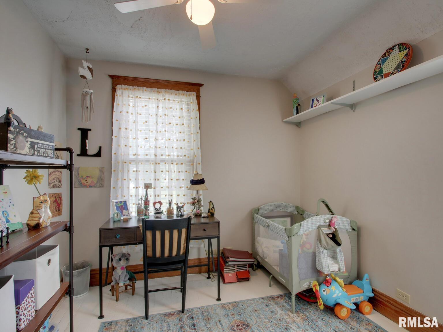 2048 Locust Street Quincy, IL 62301 - Photo 19 of 30
