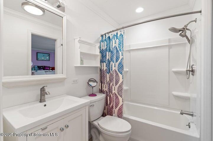 495 North Abington Road Clarks Summit, PA 18411 - Photo 13 of 18